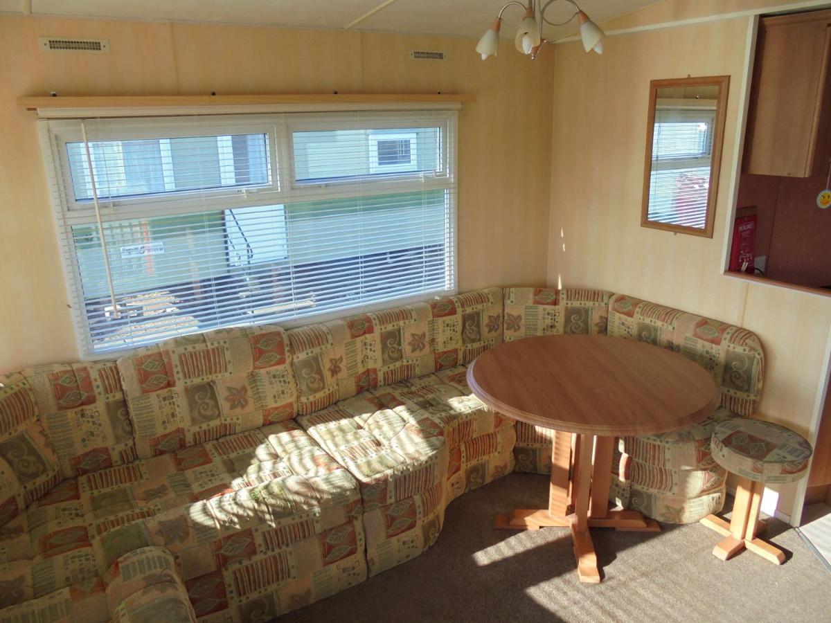 6 Berth Sealands Heated Ingoldmells